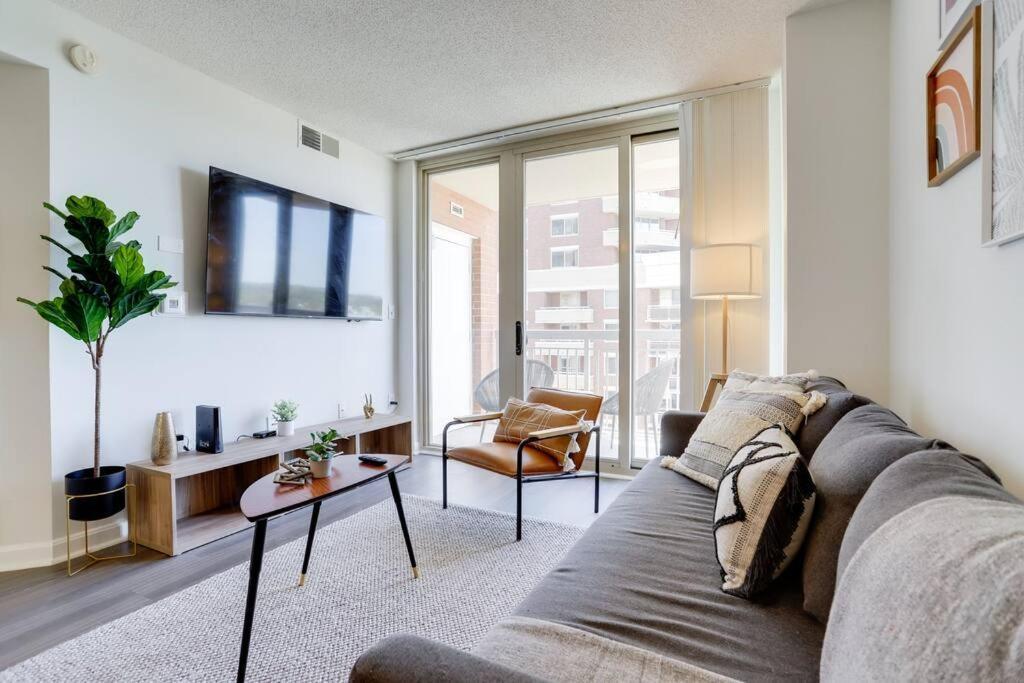 Bright Apartment Walk To Ballston Metro Arlington Dış mekan fotoğraf