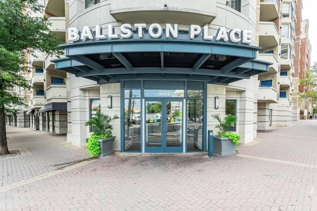 Bright Apartment Walk To Ballston Metro Arlington Dış mekan fotoğraf